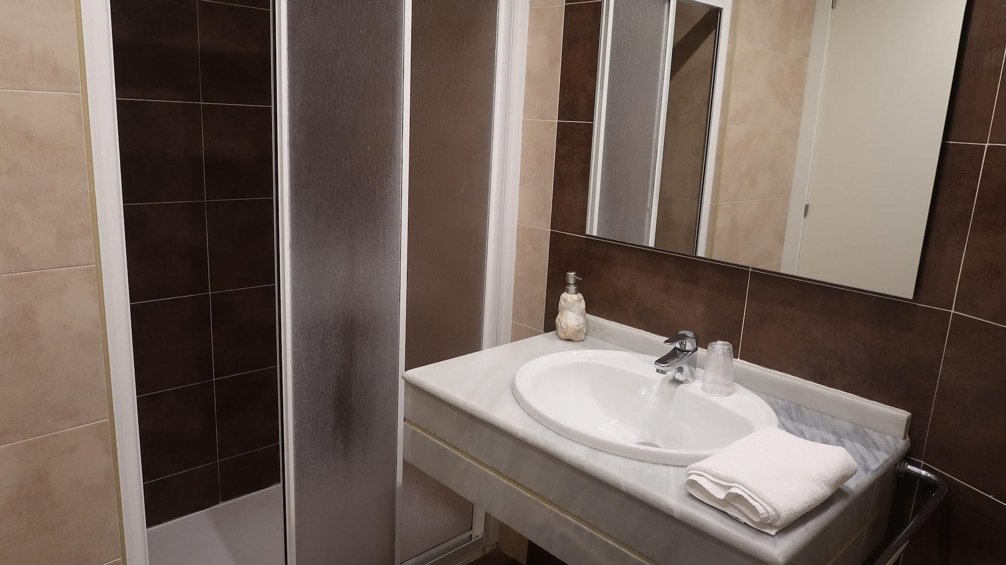 Hotel Teruel Plaza المظهر الخارجي الصورة