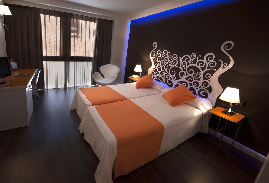 Hotel Teruel Plaza المظهر الخارجي الصورة