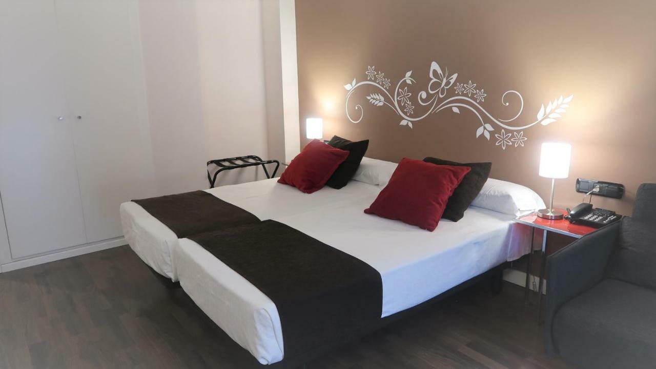 Hotel Teruel Plaza المظهر الخارجي الصورة