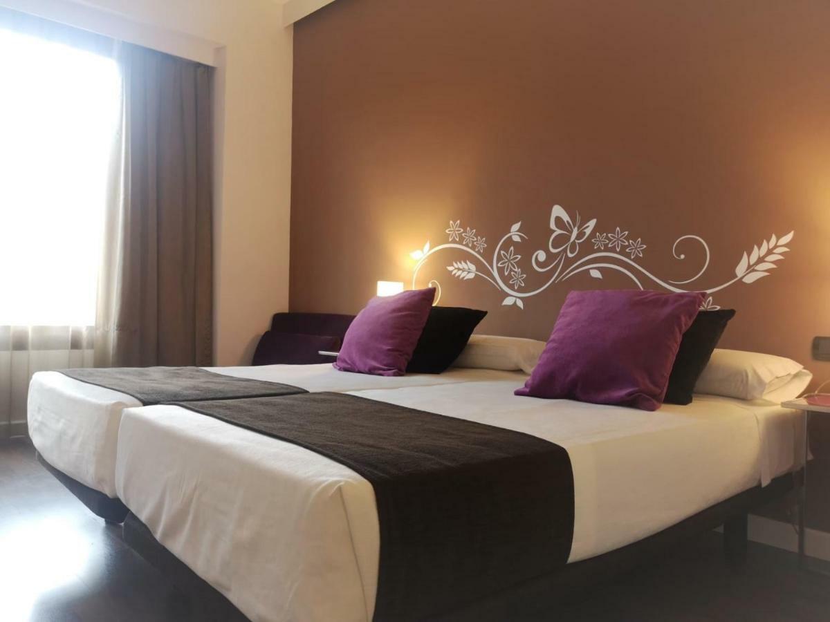 Hotel Teruel Plaza المظهر الخارجي الصورة
